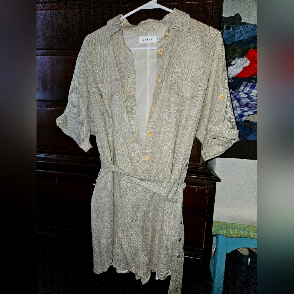 Mable linen romper size s, sold out on site, brand new without tags